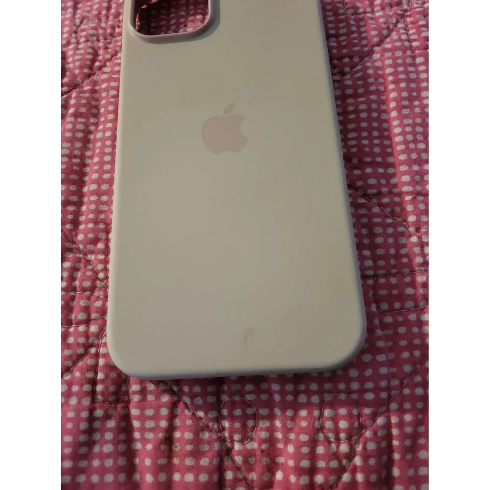 Apple iPhone Case Pink Silicone